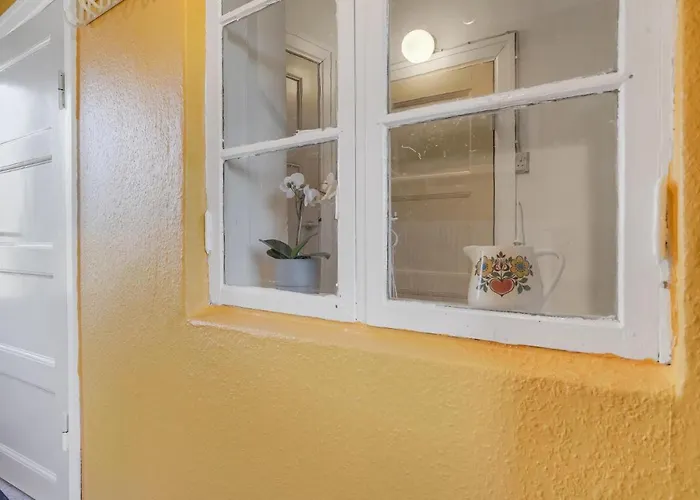 Stunning In With Kitchen Prázdninový dům *