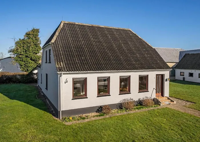 Stunning In With Kitchen Prázdninový dům *