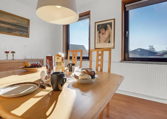 Stunning In With Kitchen *